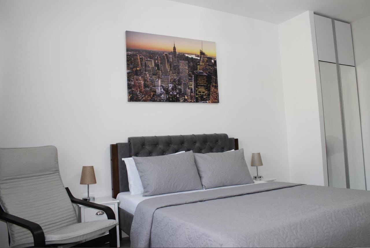 Luxury City Center Apartment - Bucharest Railways Station Esterno foto